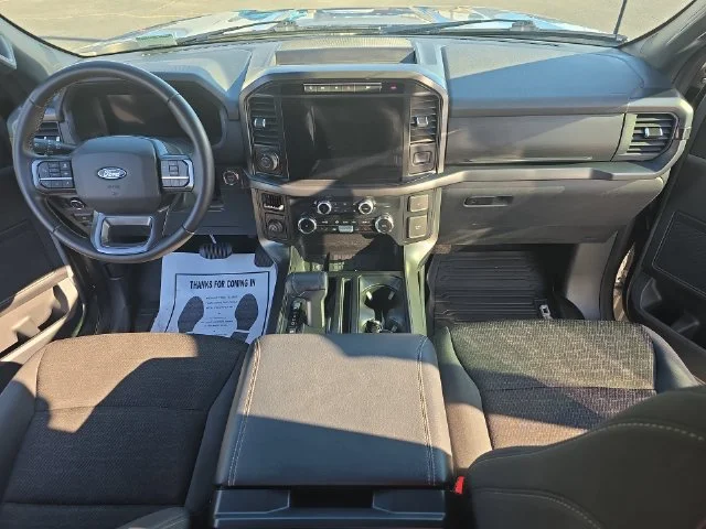 Used 2024 Silver Ford XLT image 10