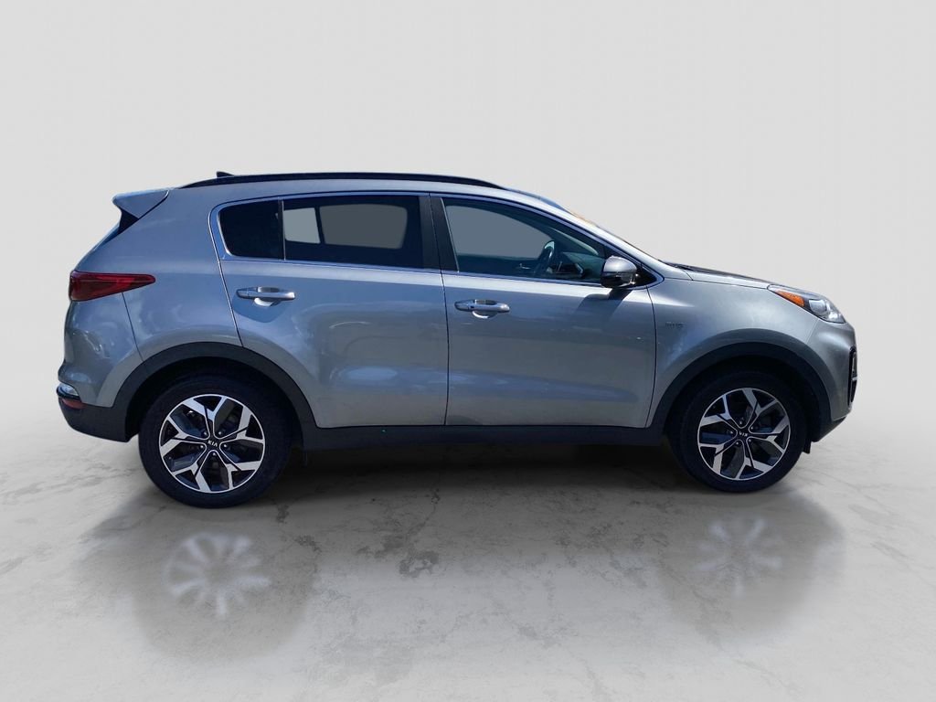 Used 2022 Blue Kia LX image 8