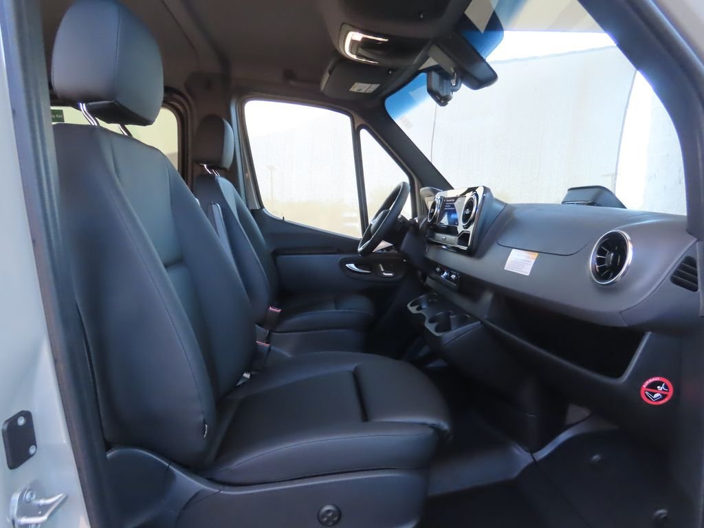 New 2026  Mercedes-Benz Passenger 144 WB image 20