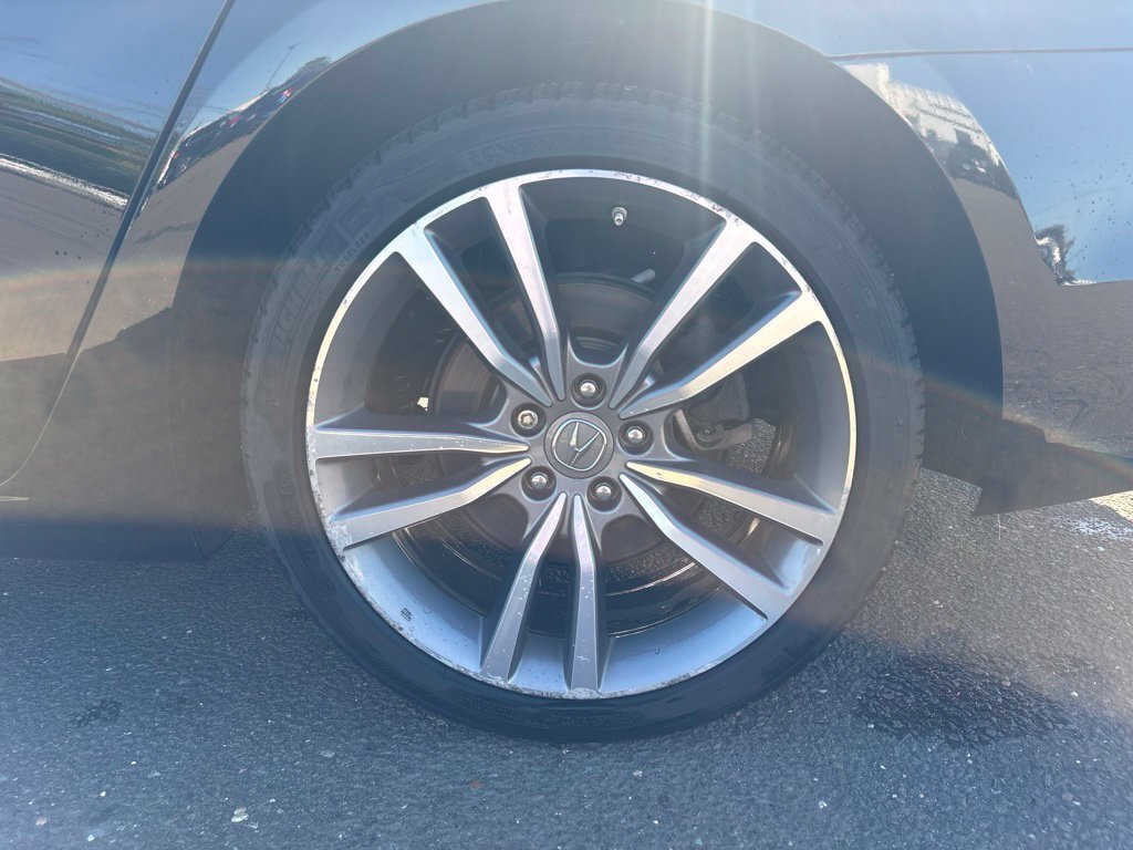 Used 2019  Acura 3.5L Technology Pkg image 21