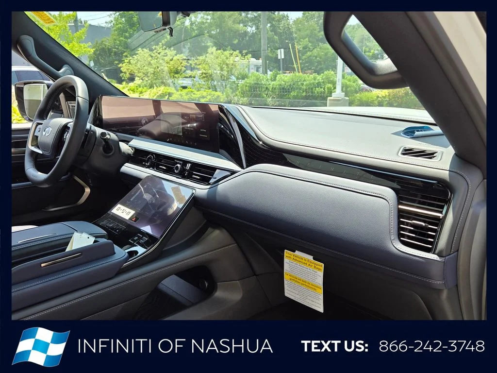 New 2027 RADIANT WHITE INFINITI Sport 4WD image 17