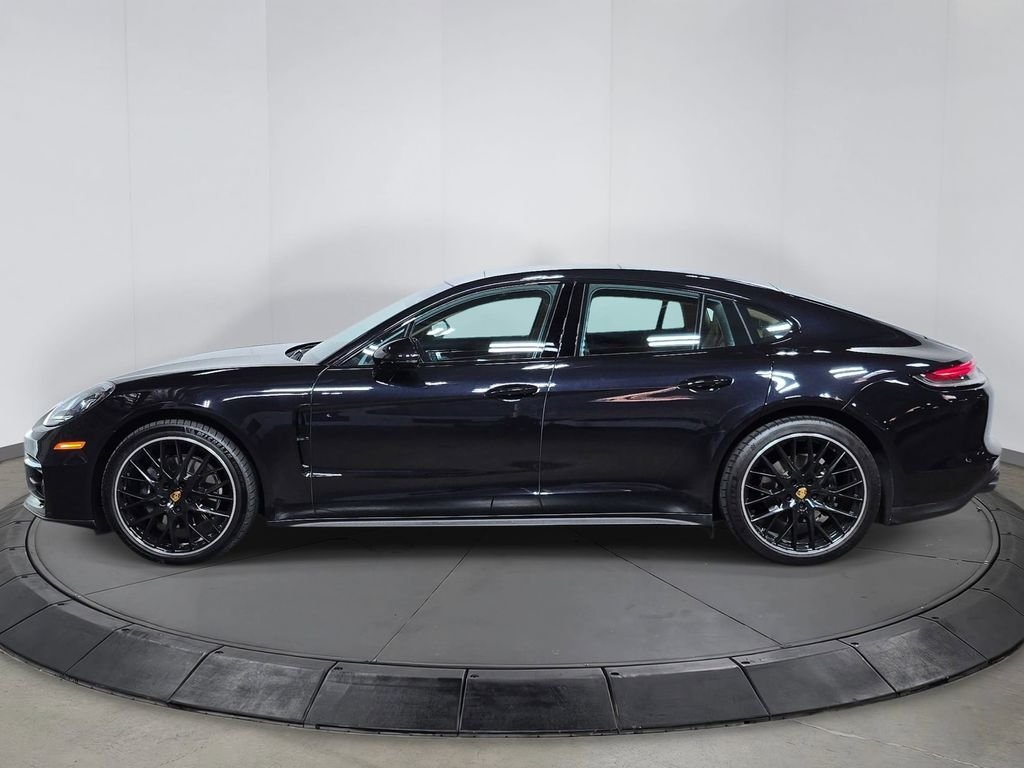 Used 2023 Black Porsche  image 2