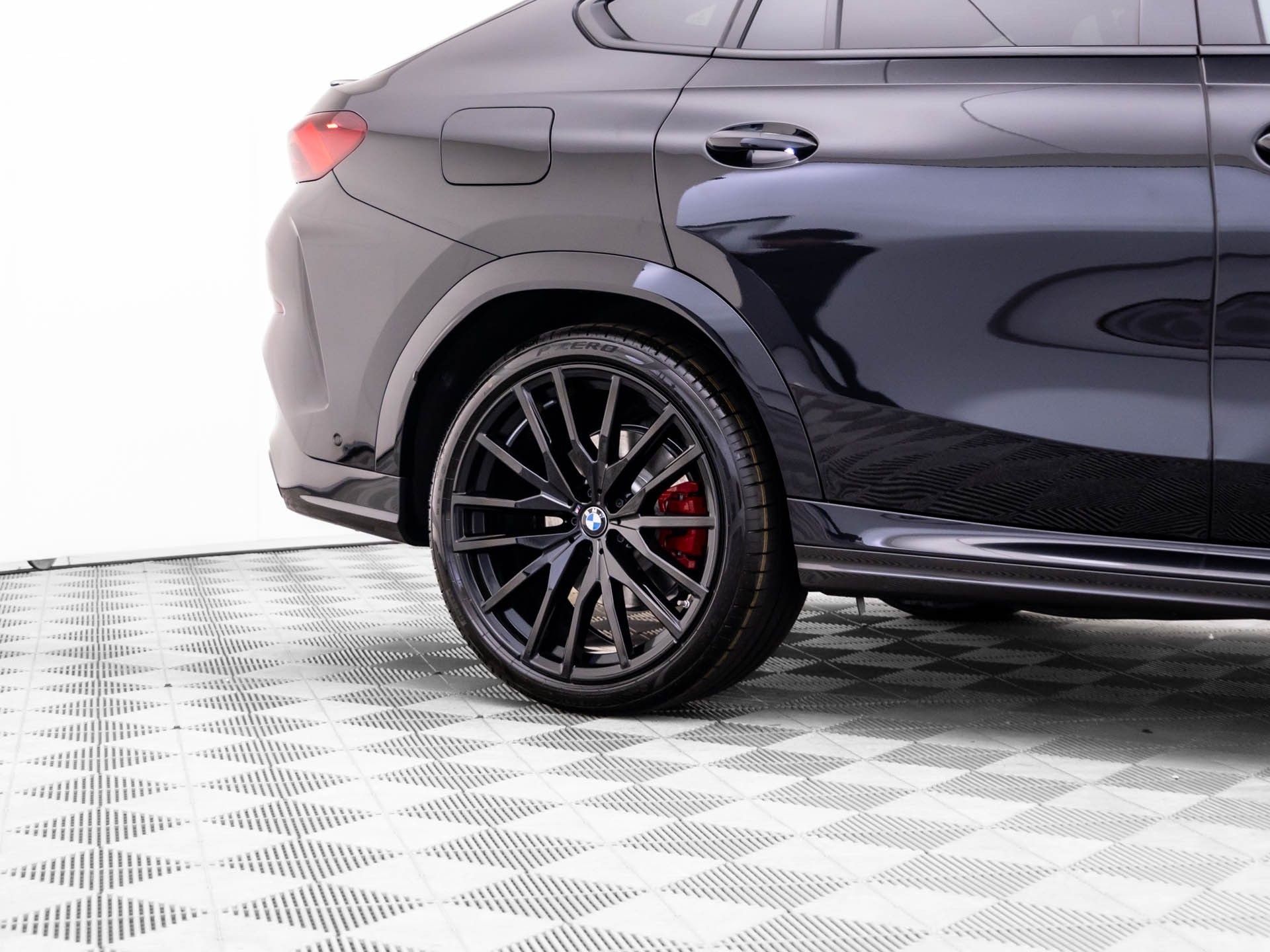 New 2027 Black Sapphire Metallic BMW xDrive40i image 37