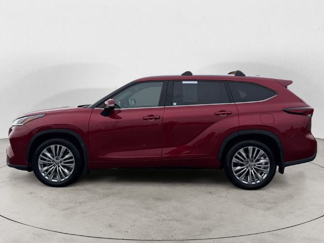 Used 2024 Red Toyota Platinum image 8