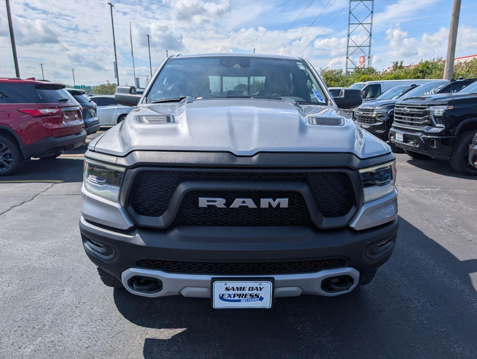 Used 2022 Billet Silver Metallic Clearcoat Ram Rebel image 2