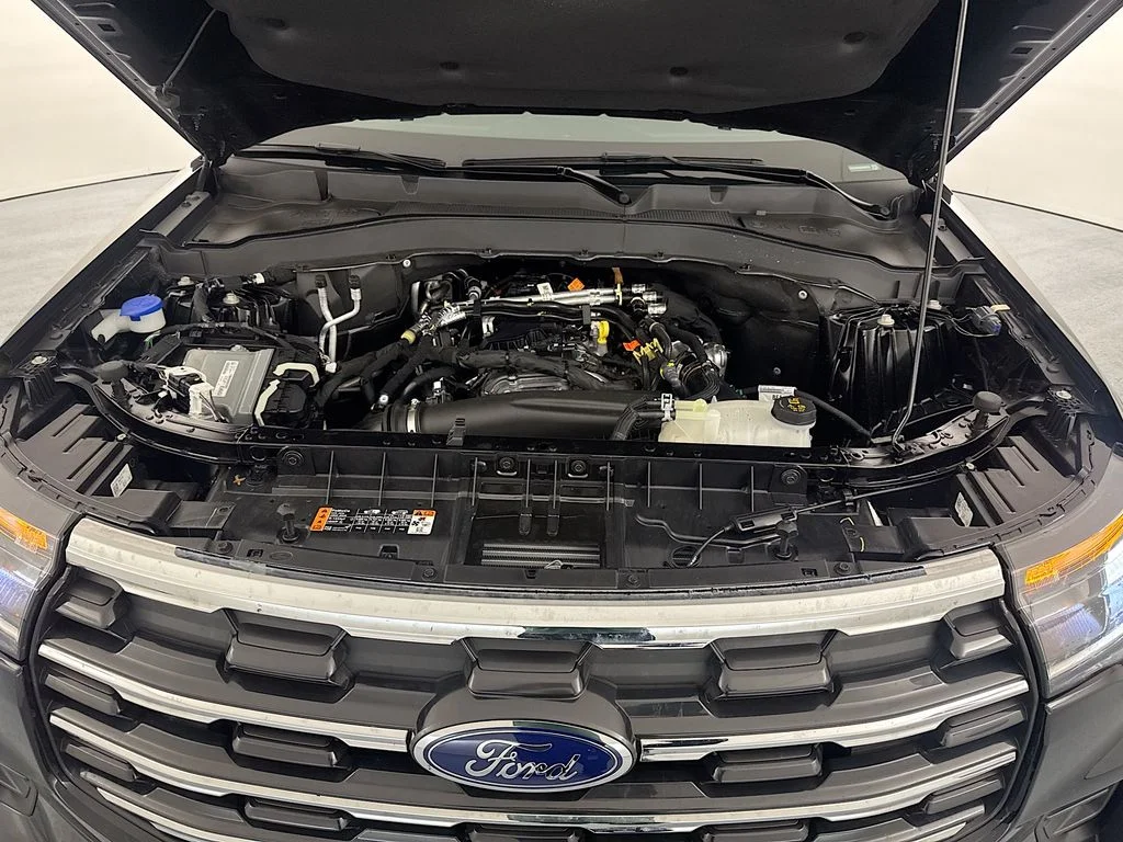 Used 2025 Black Ford Active image 29