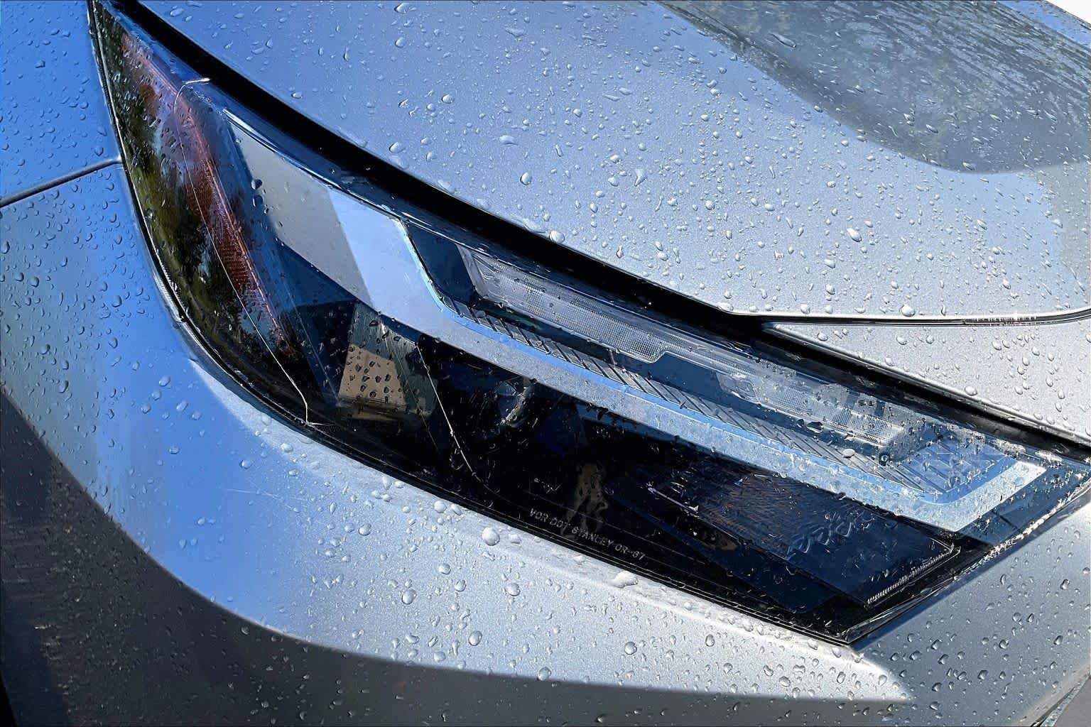 2025 Toyota RAV4 XLE - Photo 52
