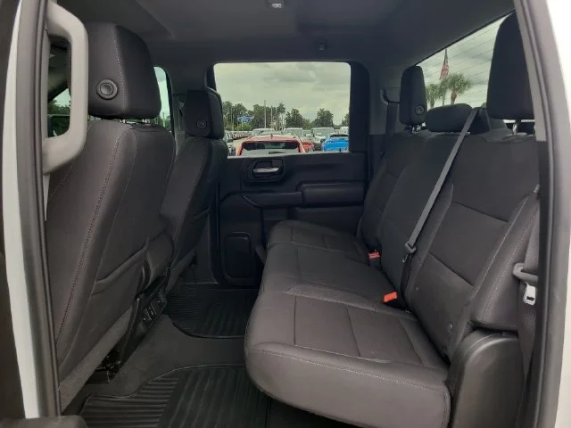Used 2024 White Chevrolet Custom image 15