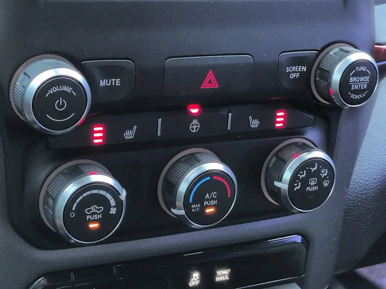 Used 2019 Bright White Clearcoat Ram Rebel image 22