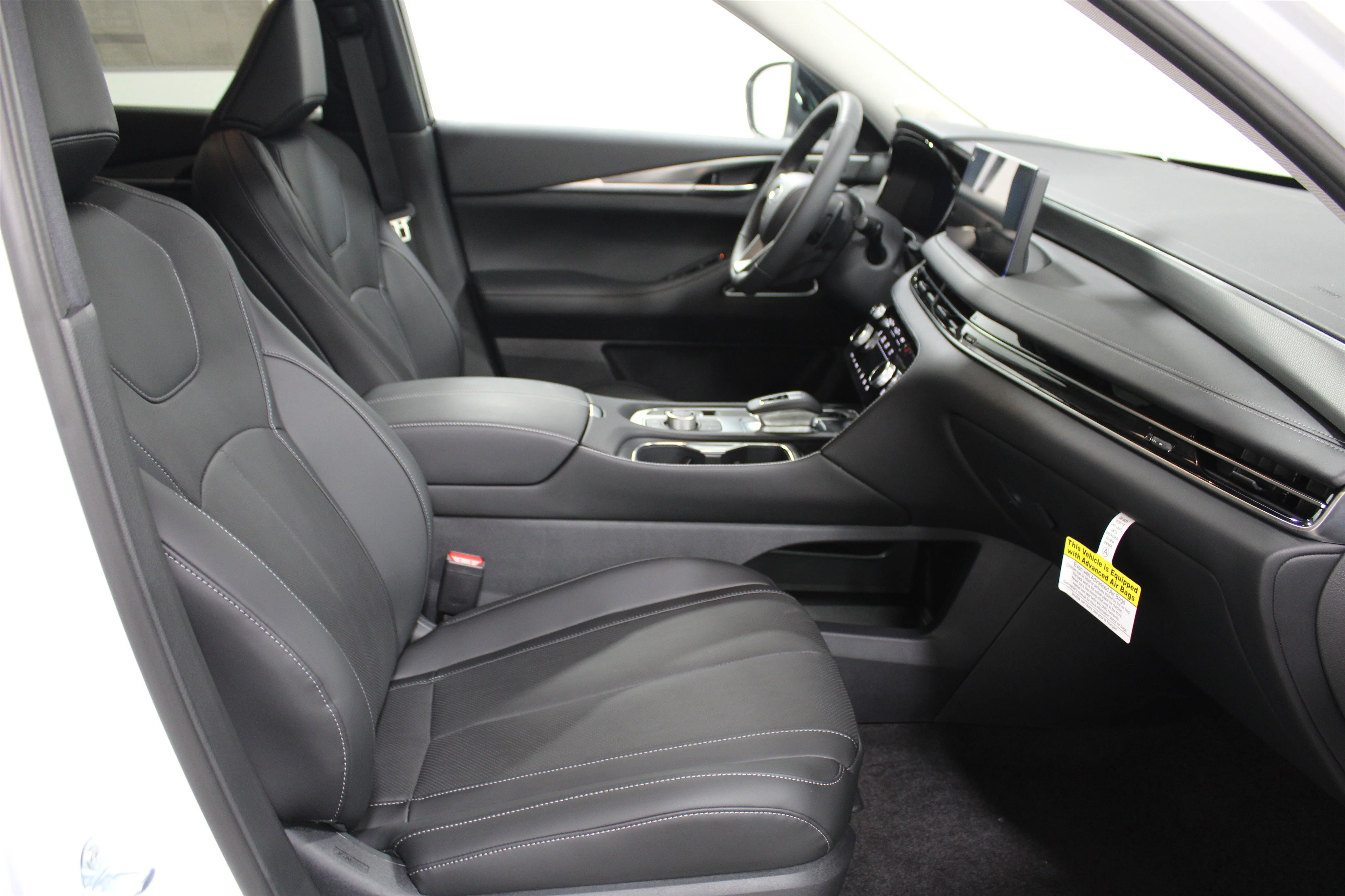 2027 INFINITI QX60 LUXE - Photo 27