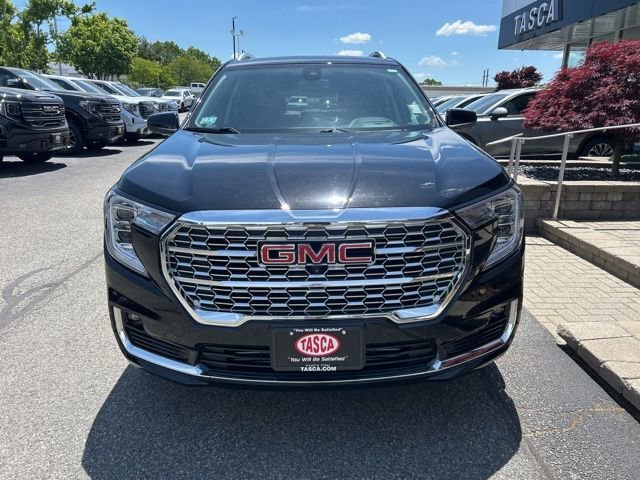 Used 2023 Ebony Twilight Metallic GMC Denali image 8