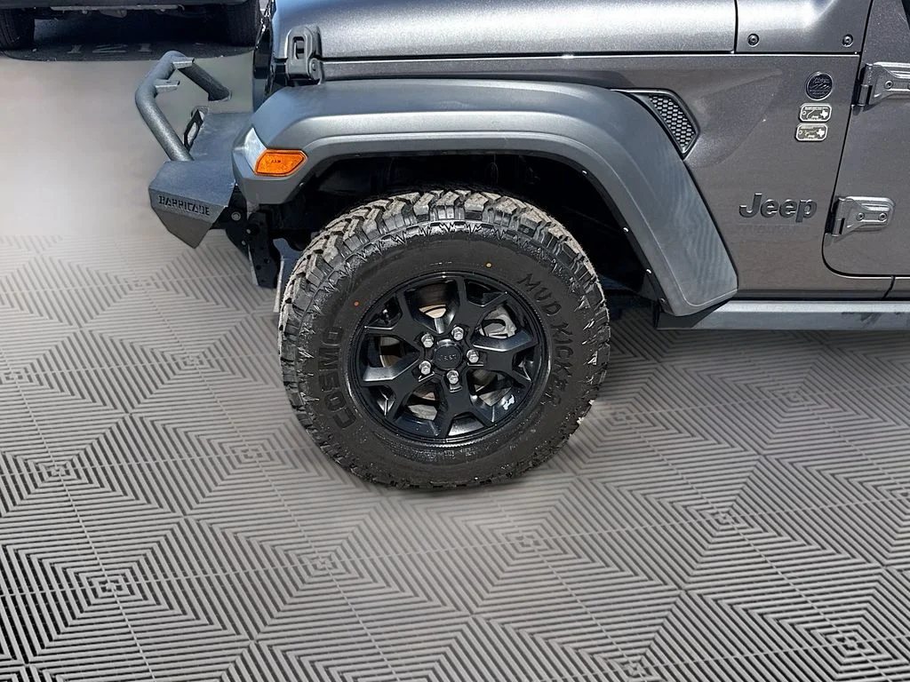 Used 2021 Gray Jeep Unlimited Willys image 35
