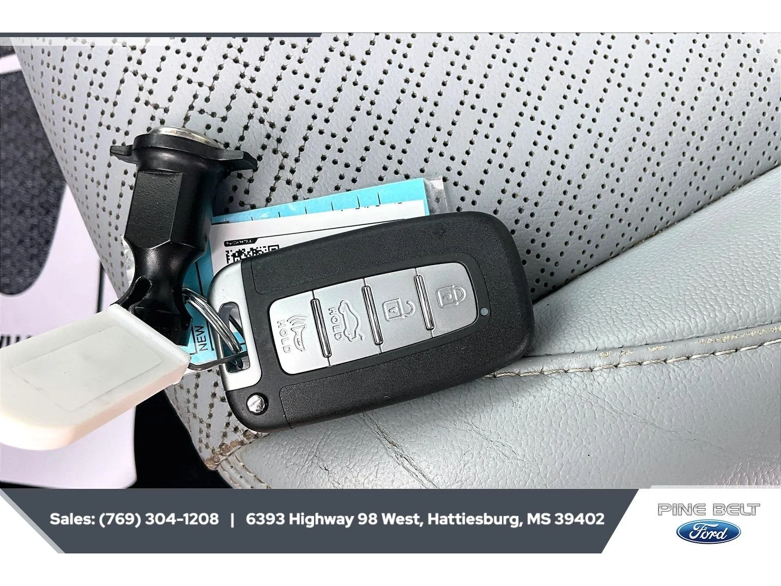 Used 2020 Pulse Red Hyundai Ultimate image 9