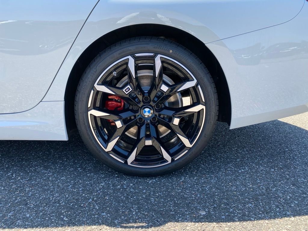New 2026 Alpine White BMW 330i NA xDrive image 5