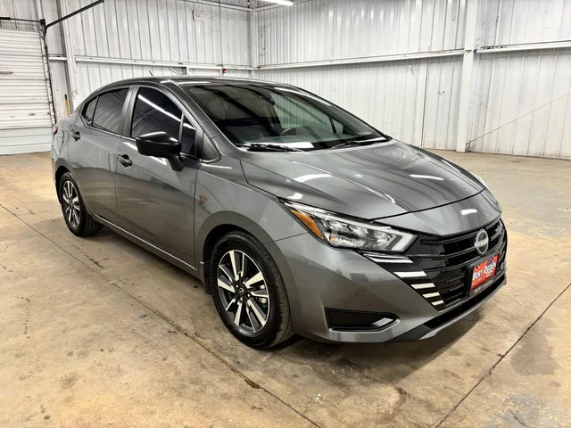 2025 Nissan Versa 1.6 S