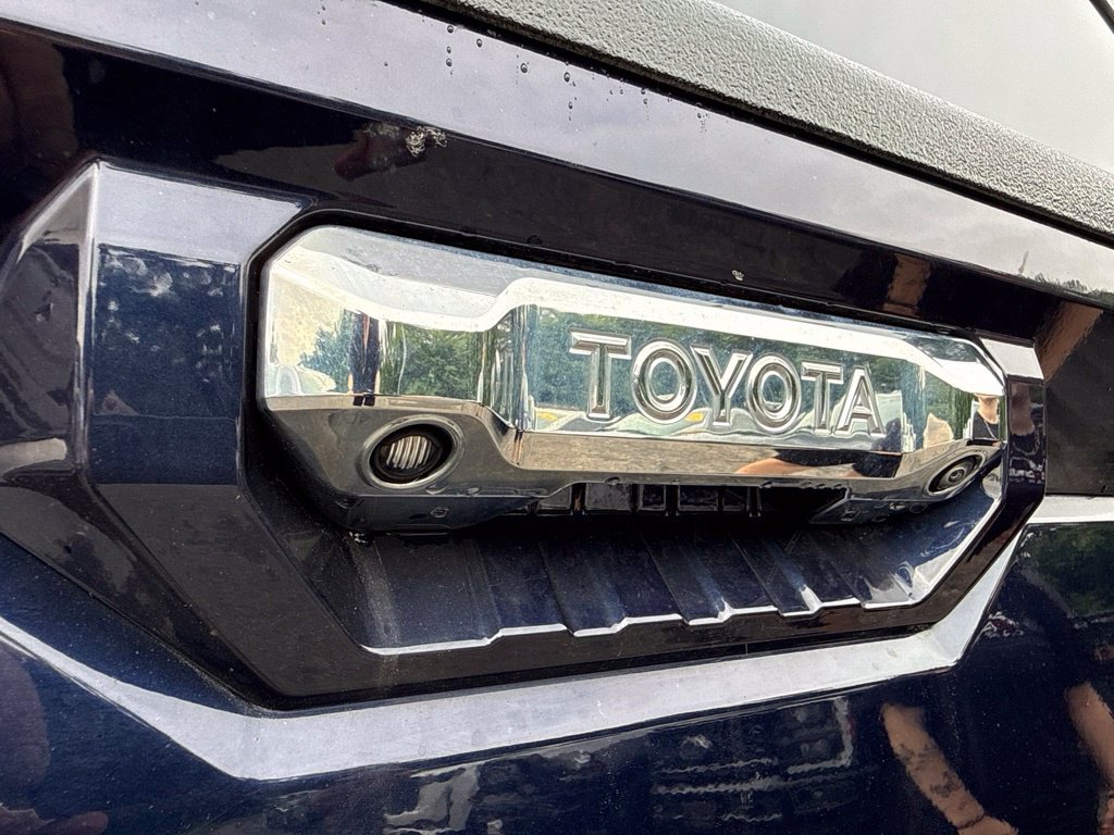 Used 2022 White Toyota Capstone image 16