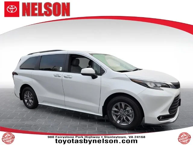 2026 Toyota Sienna XLE