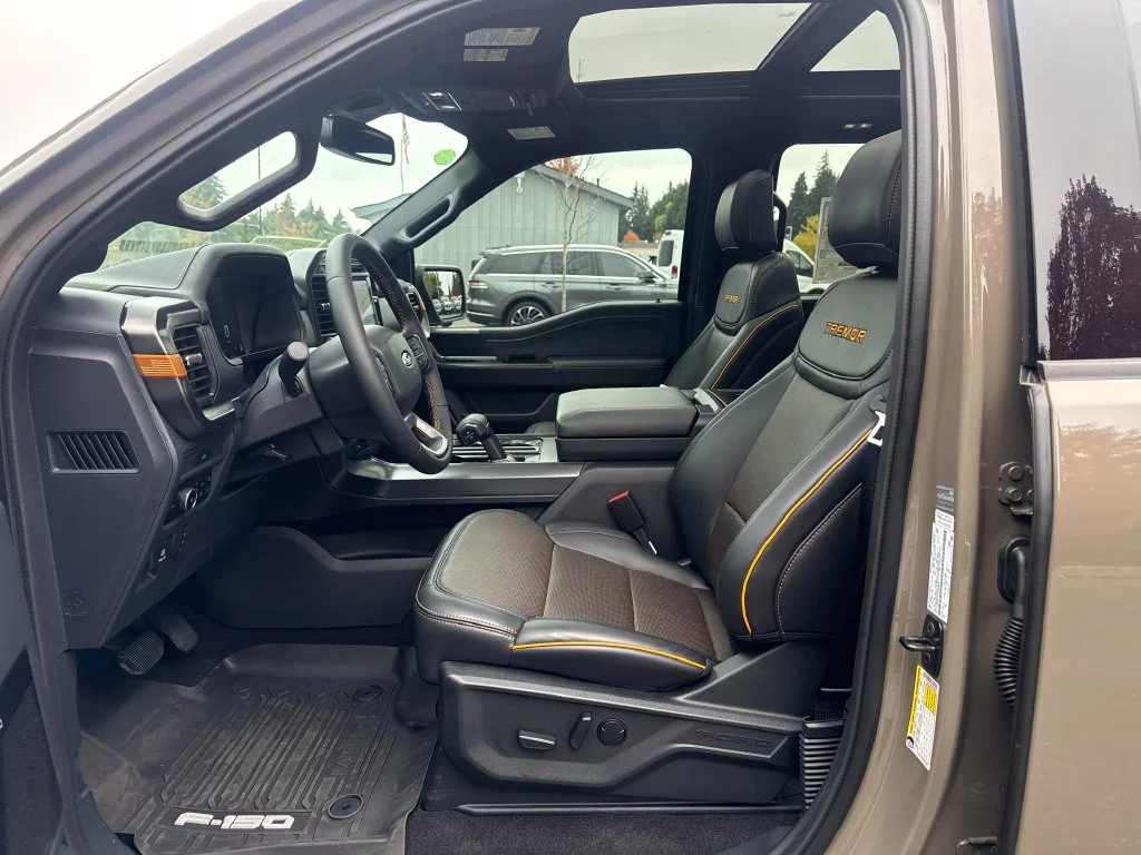 New 2026 Gray Ford Tremor image 12