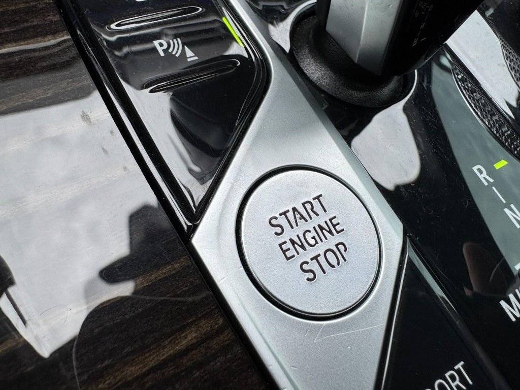 Used 2023 Black BMW xDrive40i image 24