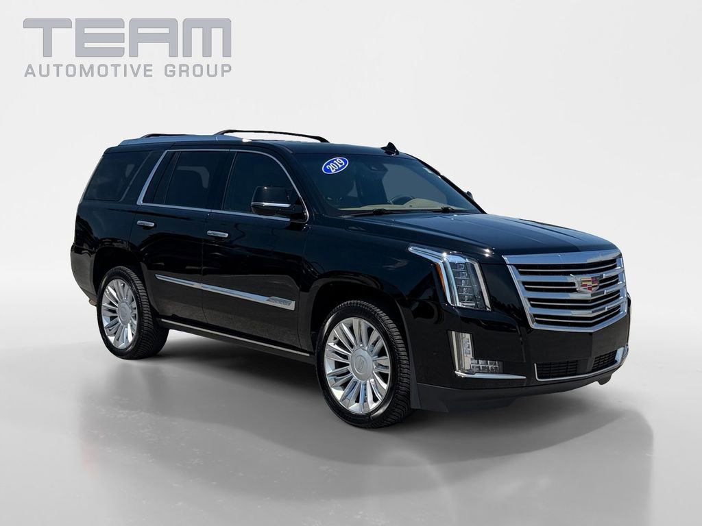 2019 Cadillac Escalade AWD Platinum's photo