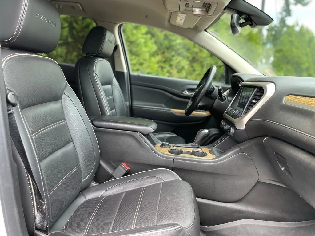 Used 2019 Summit White GMC Denali image 21