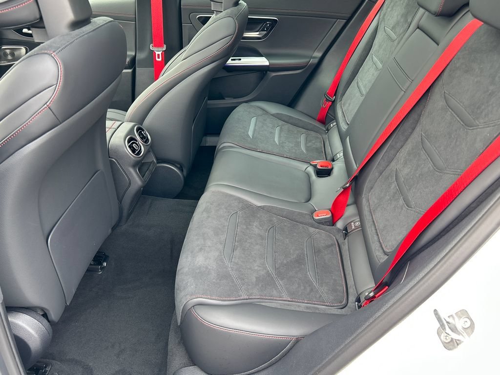 New 2026 Polar White Mercedes-Benz AMG® GLC 43 4MATIC SUV image 25