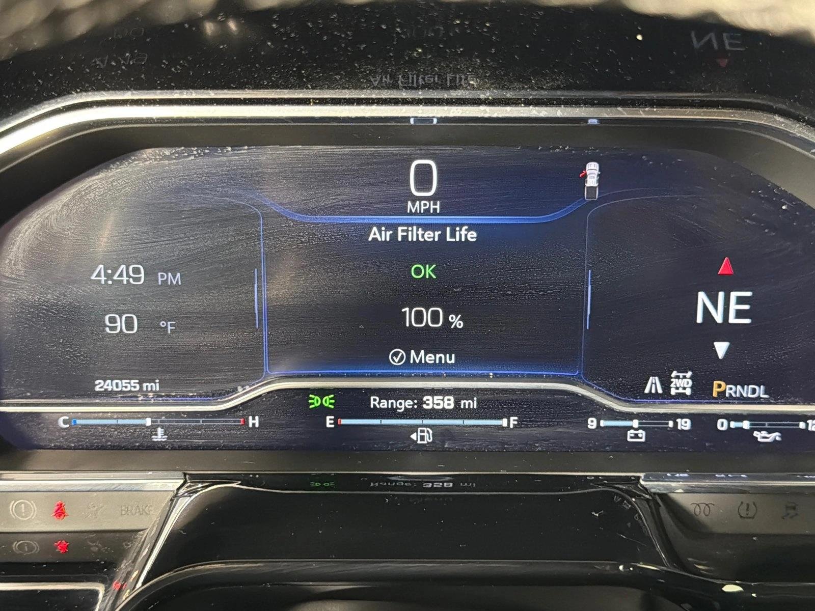 Used 2024 Sterling Gray Metallic Chevrolet LT image 26