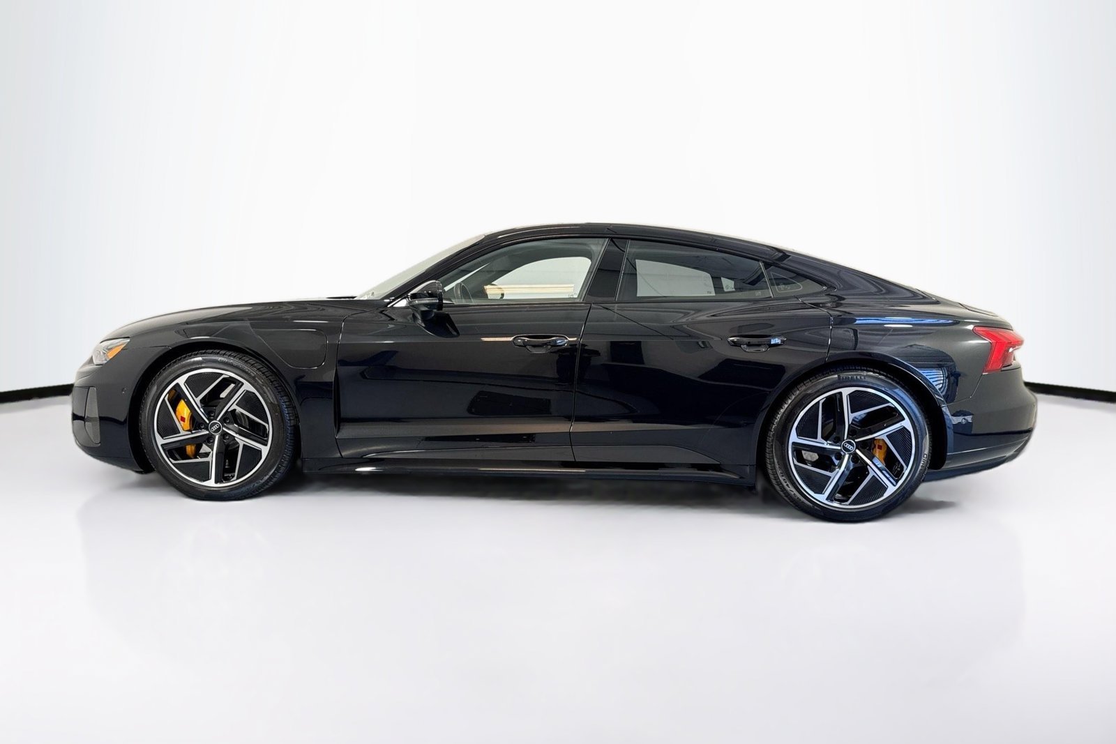 Used 2023 Black Audi  image 8