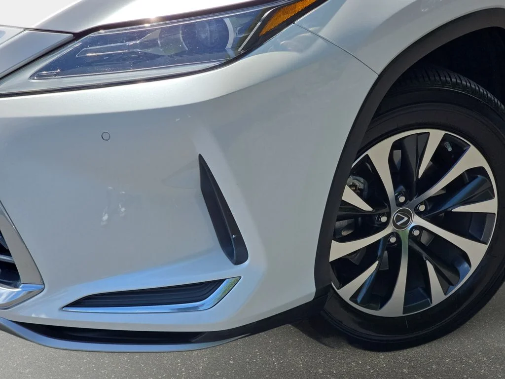Certified Used 2021 EMINENT WHITE PEARL Lexus 450h image 31