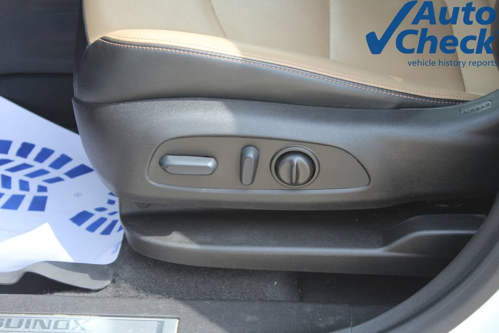 Used 2022 Summit White Chevrolet Premier image 12