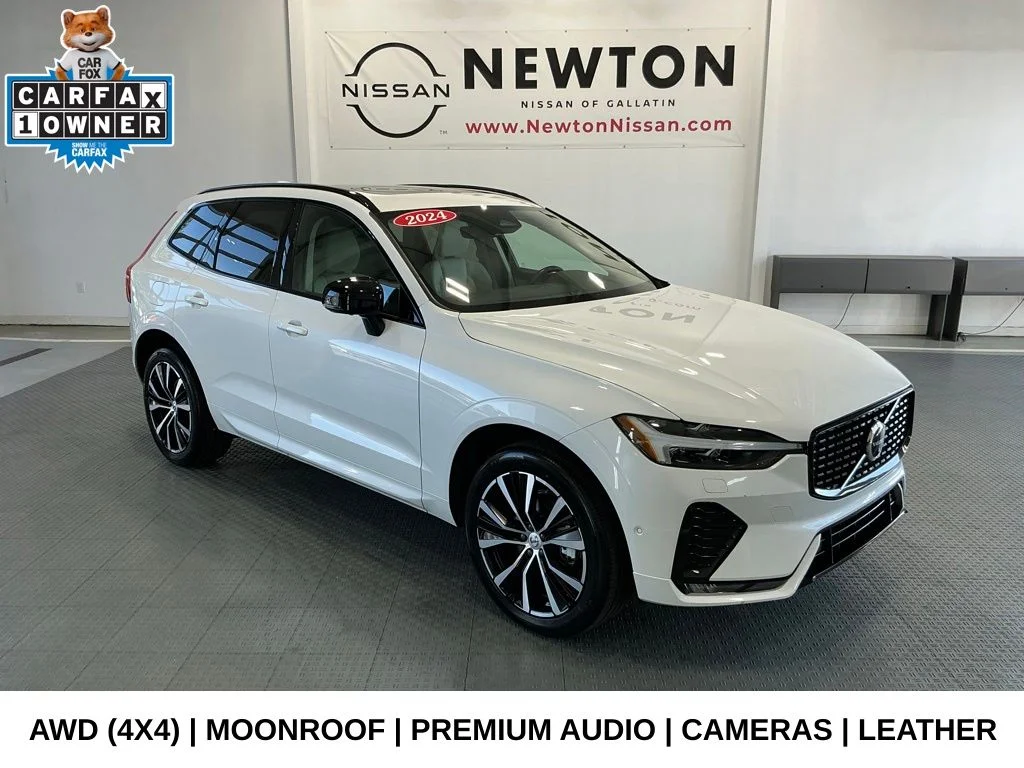2024 Volvo XC60 B5 Plus Dark Theme AWD's photo