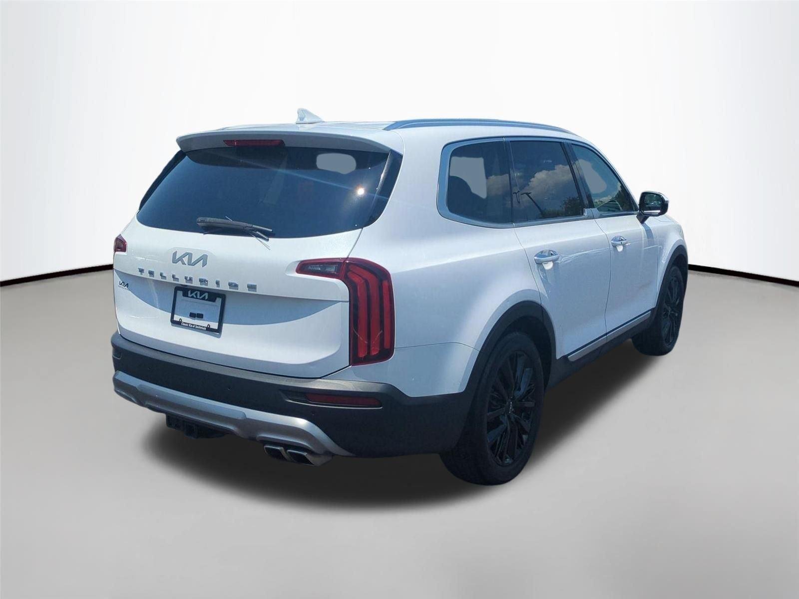 Used 2022 Glacial White Pearl Kia SX image 5
