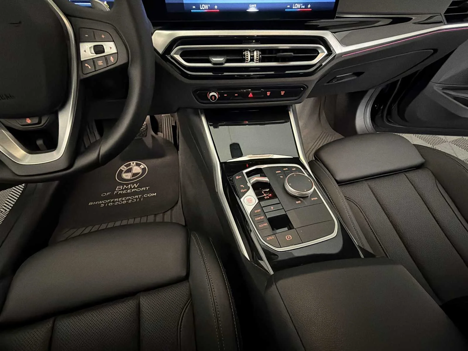 2024 BMW 3 Series 330i - Photo 18
