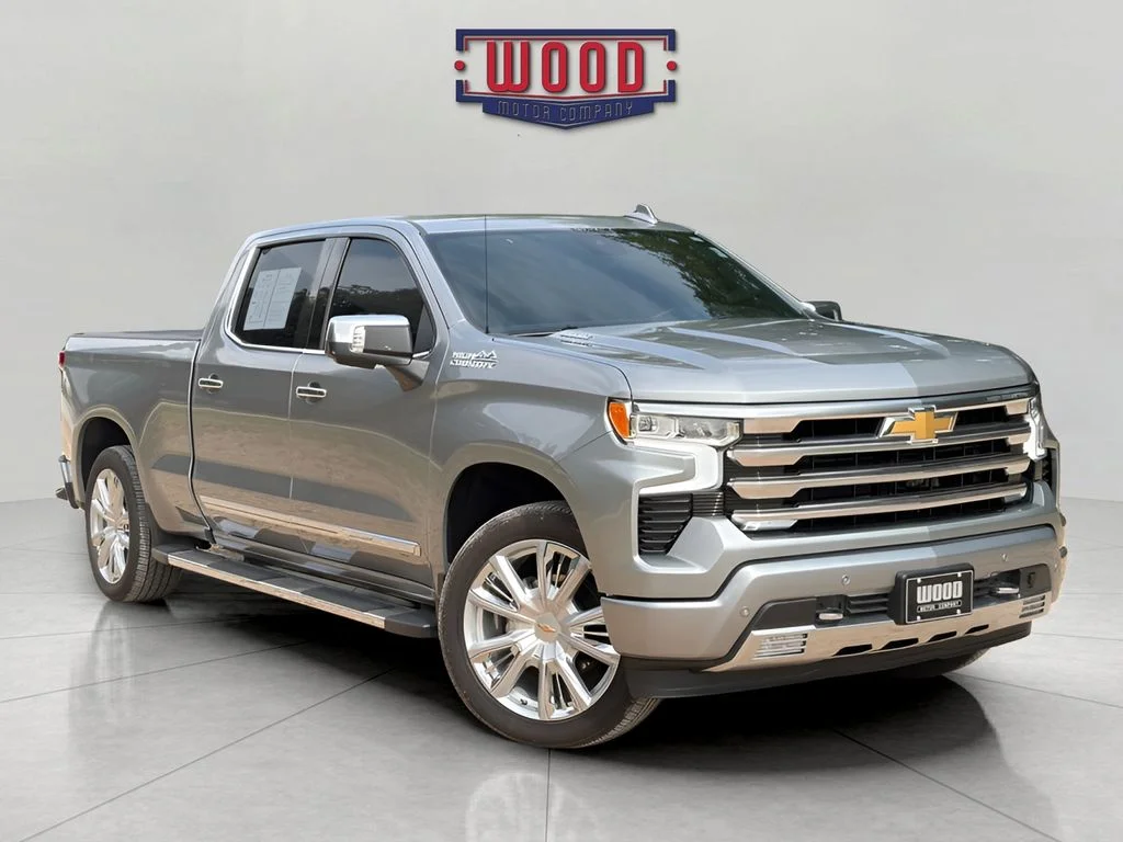 Used 2025 Sterling Gray Metallic Chevrolet High Country image 1