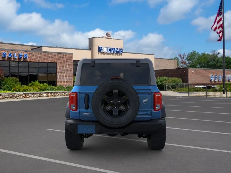 New 2025 Velocity Blue Metallic Ford Big Bend® image 41