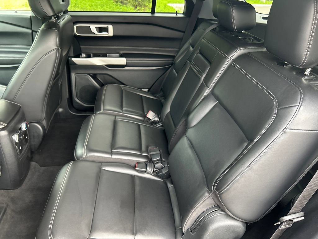 Used 2022 Green Ford XLT image 12