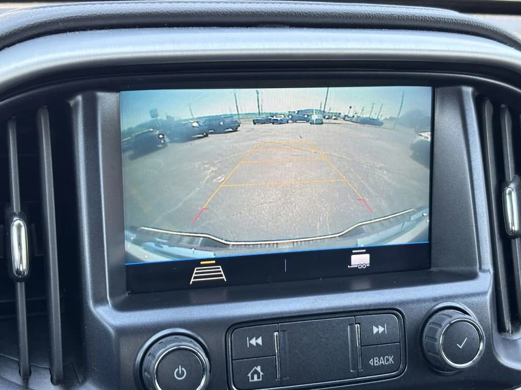 Used 2022 Summit White GMC Elevation image 24