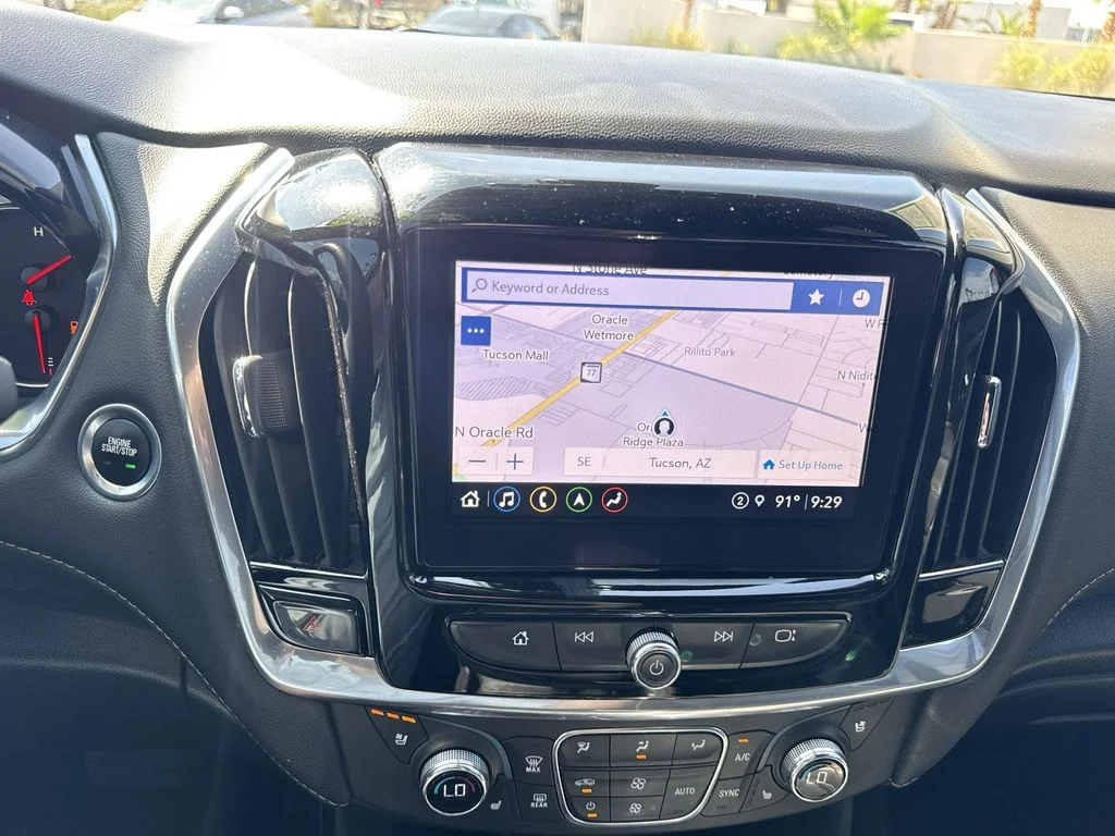 Used 2023 Red Chevrolet Premier image 14