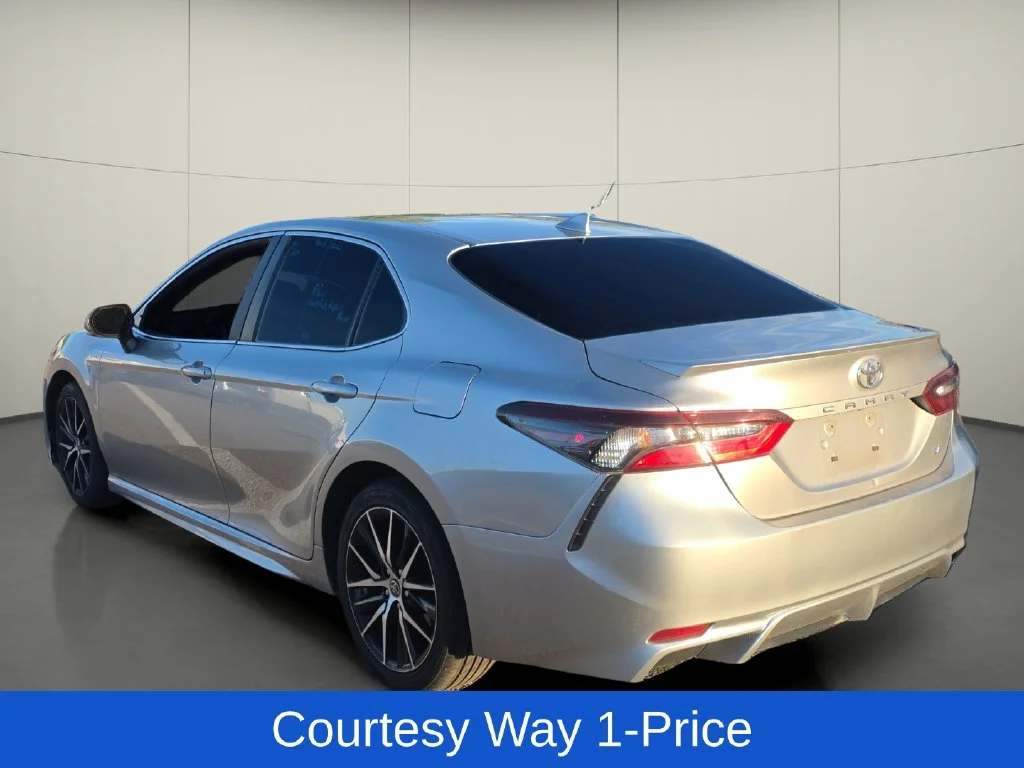 Used 2022 Silver Toyota SE image 6