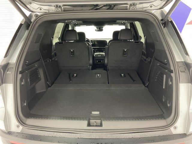 2026 Chevrolet Traverse Z71 - Photo 8
