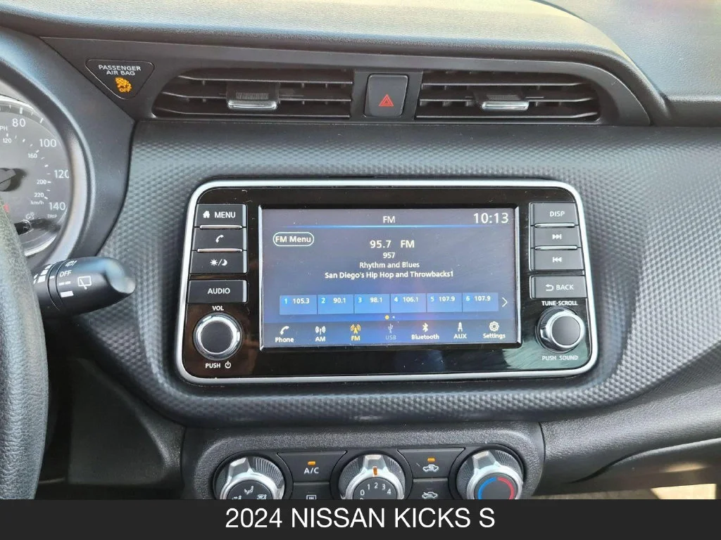 Used 2024 Gray Nissan S image 25