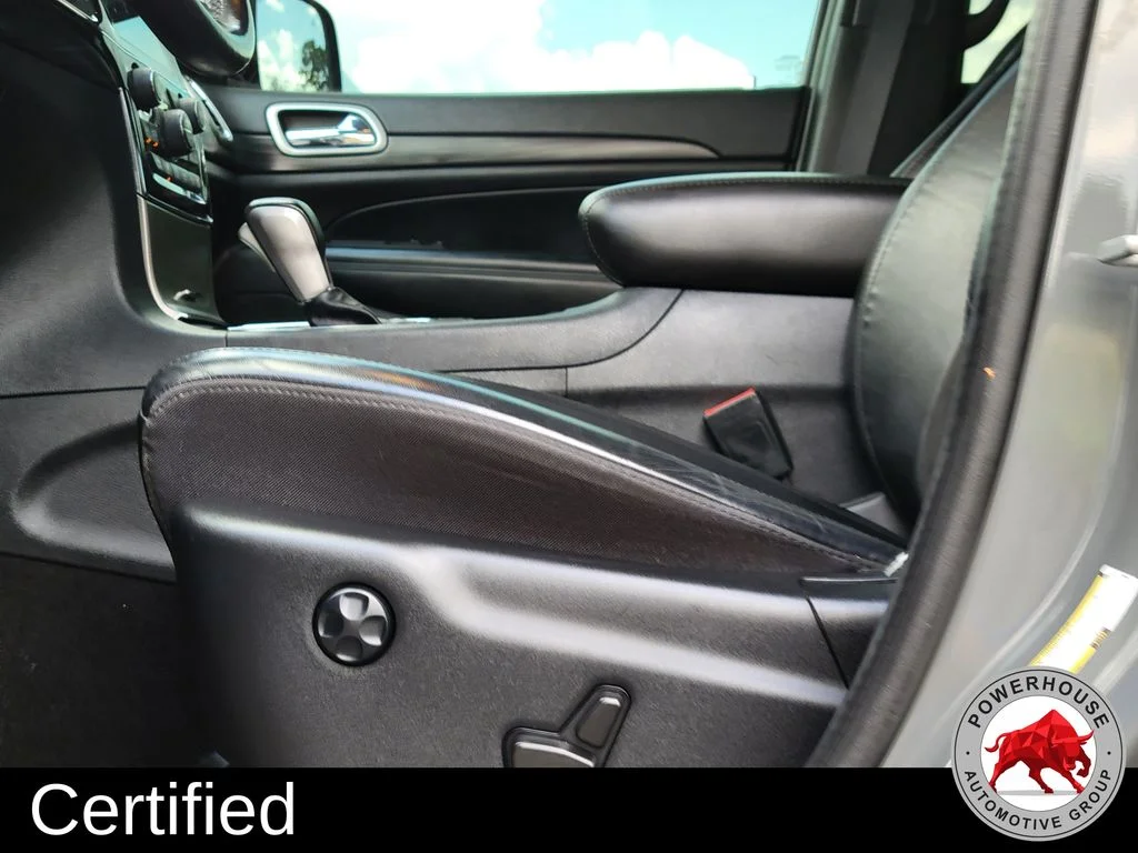 Used 2021 Gray Jeep Laredo X image 24