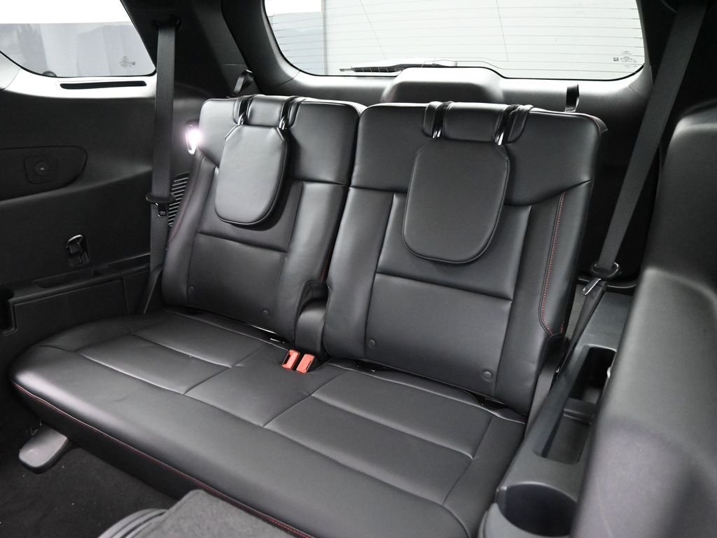 New 2026 Carbonized Gray Metallic Ford ST-Line image 19