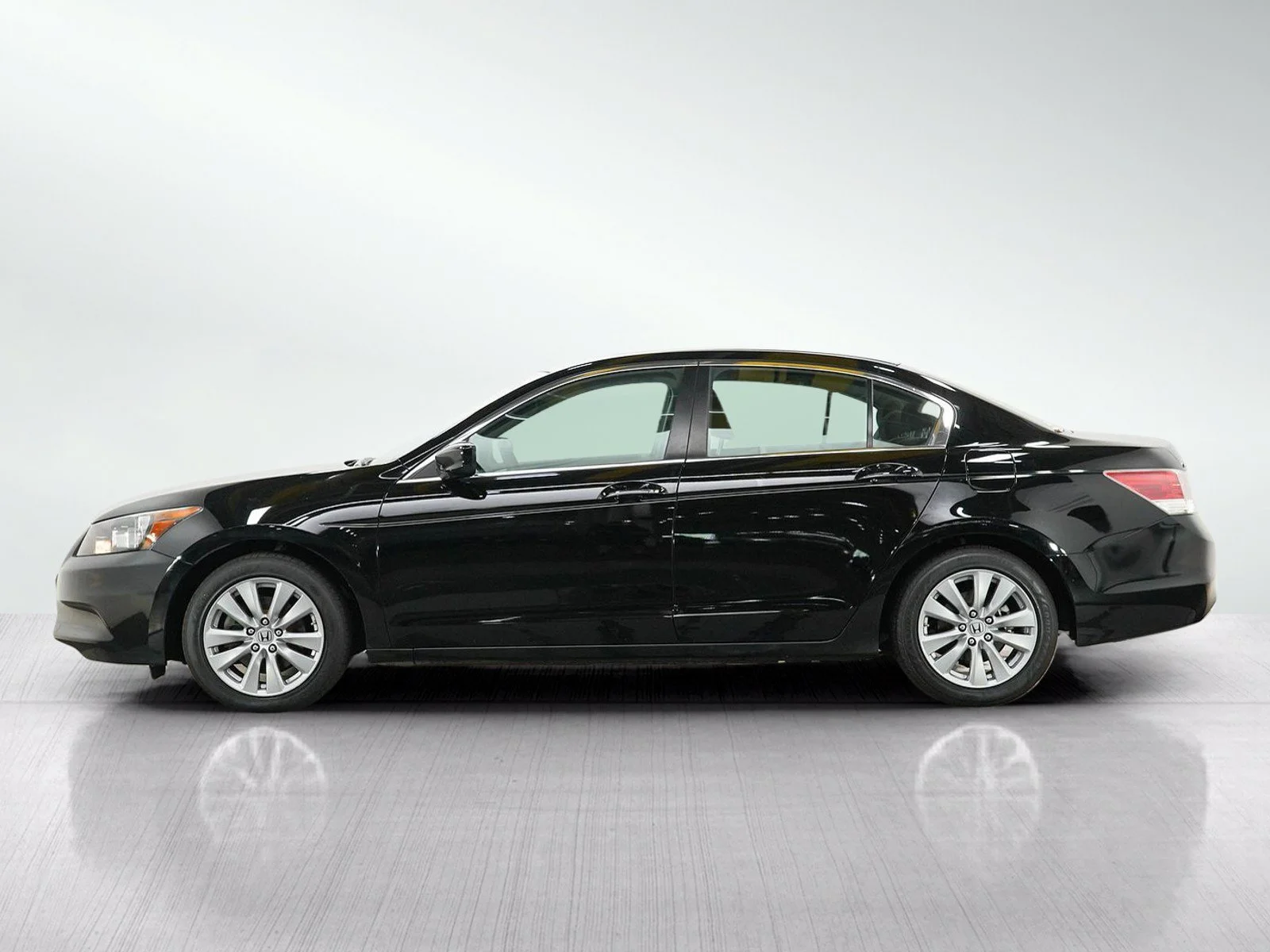 Used 2012 Black Honda EX image 2