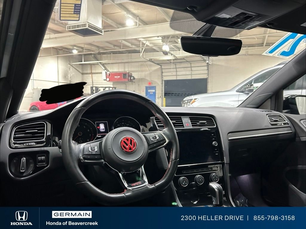 Used 2021 Pure White Volkswagen 2.0T SE image 15