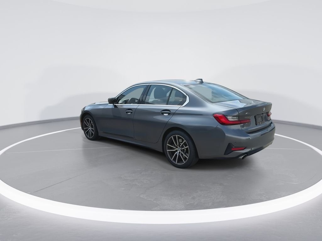 Used 2019 Mineral Gray Metallic BMW 330i xDrive image 6