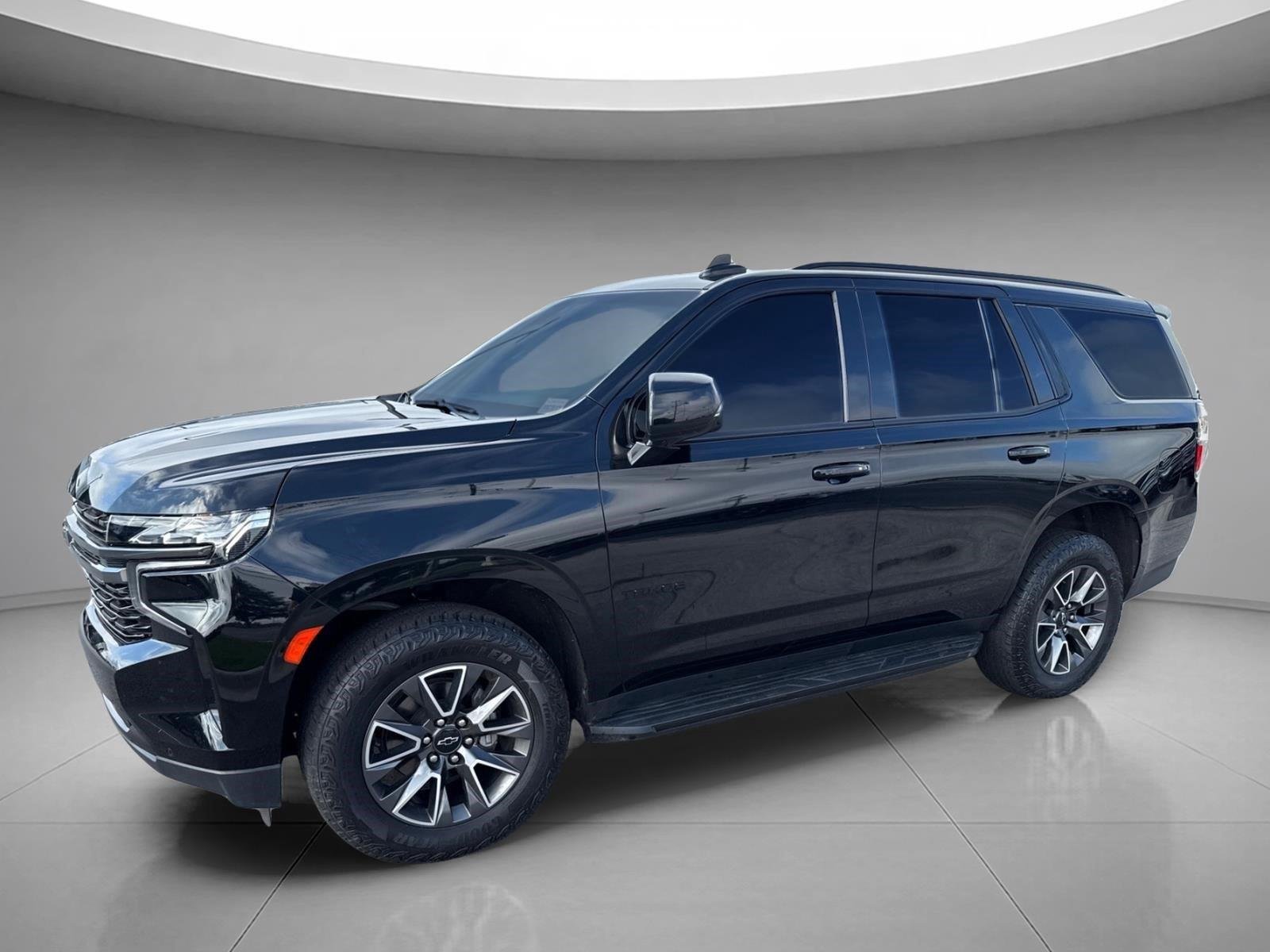 Used 2022 Black Chevrolet RST image 3