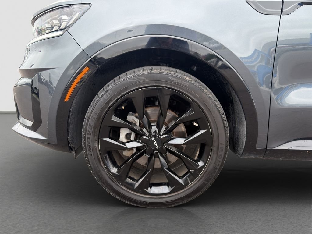 Used 2022 Gray Kia SX-Prestige image 21