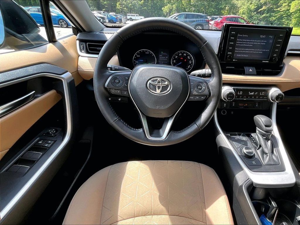 Used 2022 Midnight Black Metallic Toyota XLE image 17
