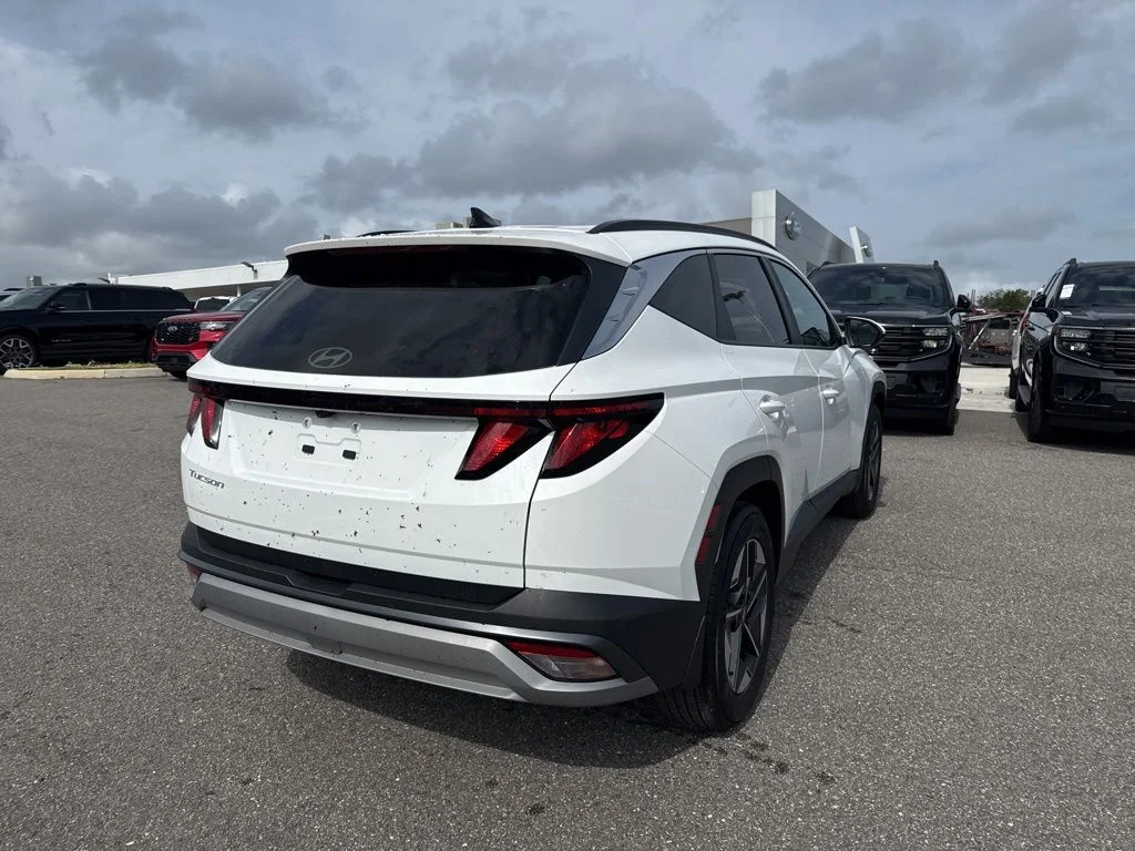 Used 2025 Serenity White Pearl Hyundai SEL image 2